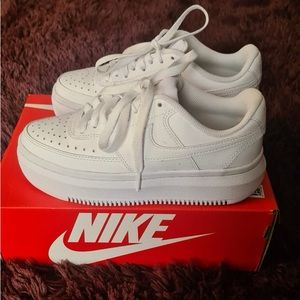 Nike Air Force Sneakers
